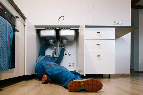 Professional Drain Cleaning technician working in Unionville Center, OH